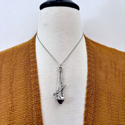 Raw Amethyst Crystal Necklace in Silver / Sticks & Stones Collection