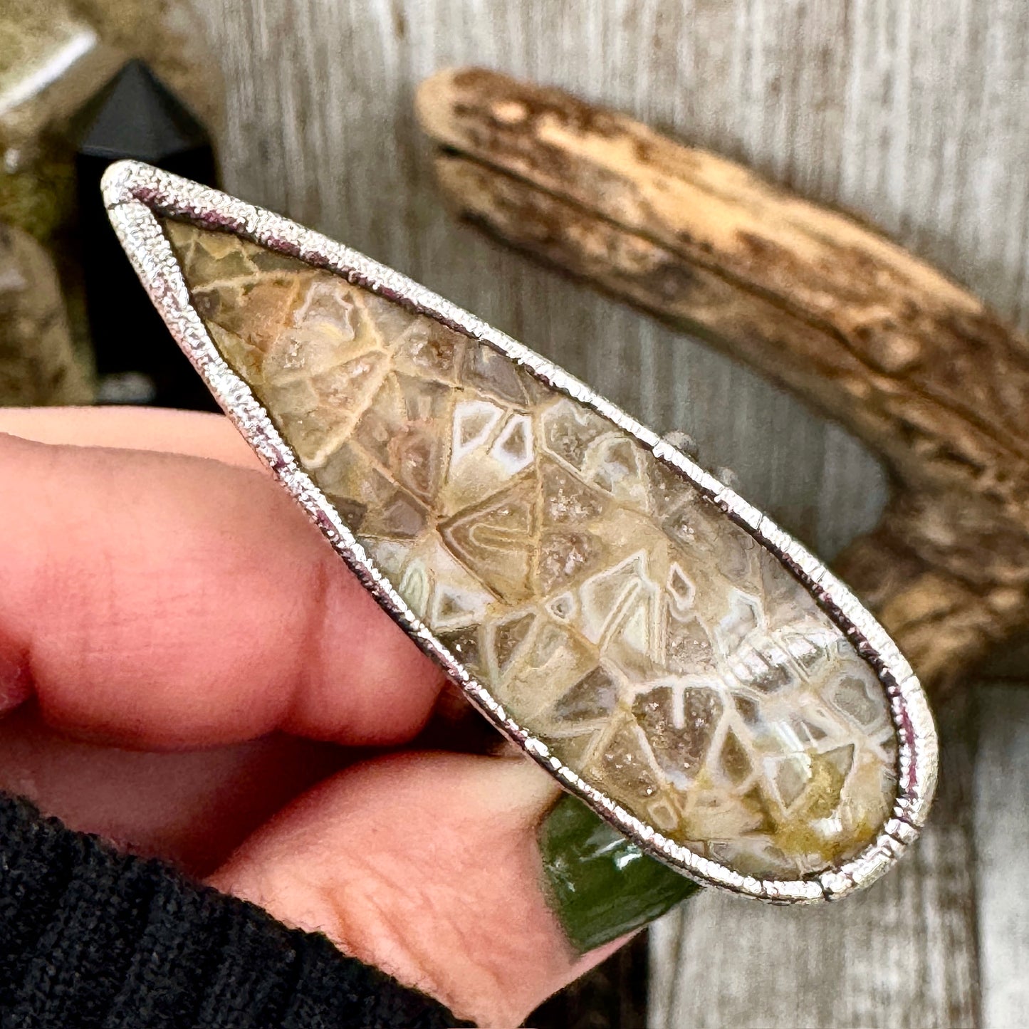 Big Fossilized Coral Crystal Ring Fine Silver Size 9.5 / Foxlark Collection - One of a Kind