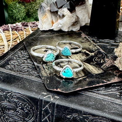Handmade Tibetan Turquoise Ring in Fine Silver / Size 6.5 8 9 10 10.5 / Foxlark Collection FOXLARK