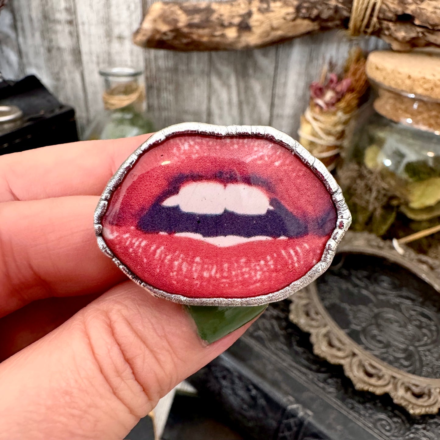 Vintage Lips- Fine Silver Ring Size 10.5 The Paper Projects Collection / One of a Kind FOXLARK