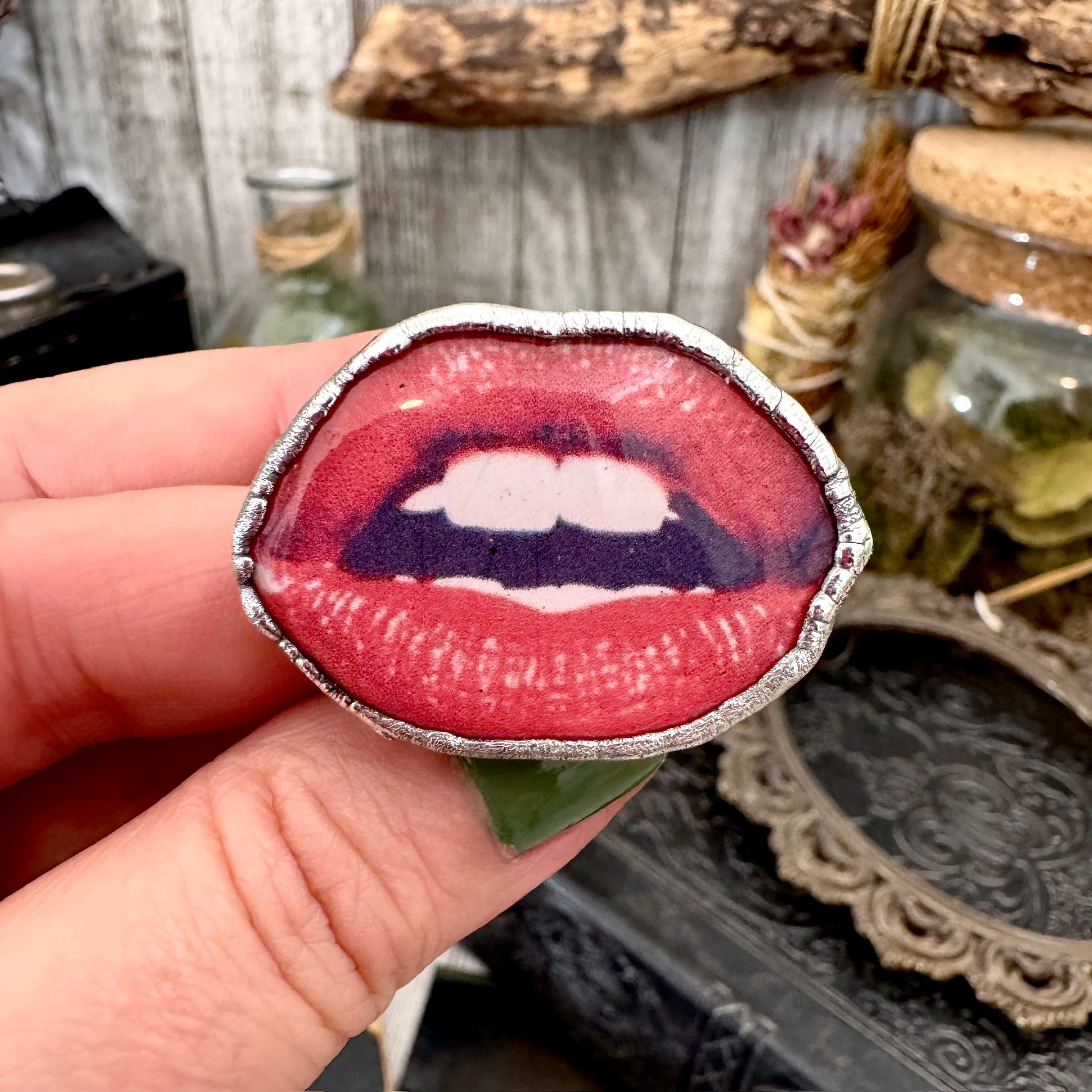 Vintage Lips- Fine Silver Ring Size 10.5 The Paper Projects Collection / One of a Kind FOXLARK