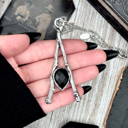 Black Onyx Crystal Necklace in Silver / Sticks & Stones Collection