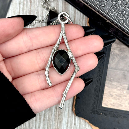 Black Onyx Crystal Necklace in Silver /Sticks & Stones Collection