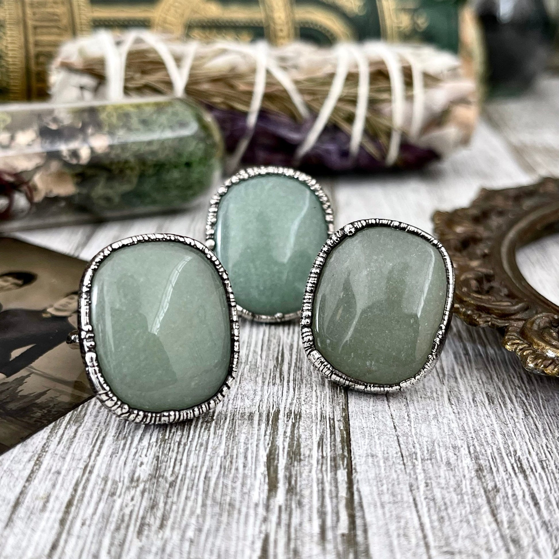 Green Aventurine Ring in Fine Silver Size 6 7 8 9 10/ Large Crystal Ring - Green Stone Ring - Silver Crystal Ring - Bohemian Jewelry