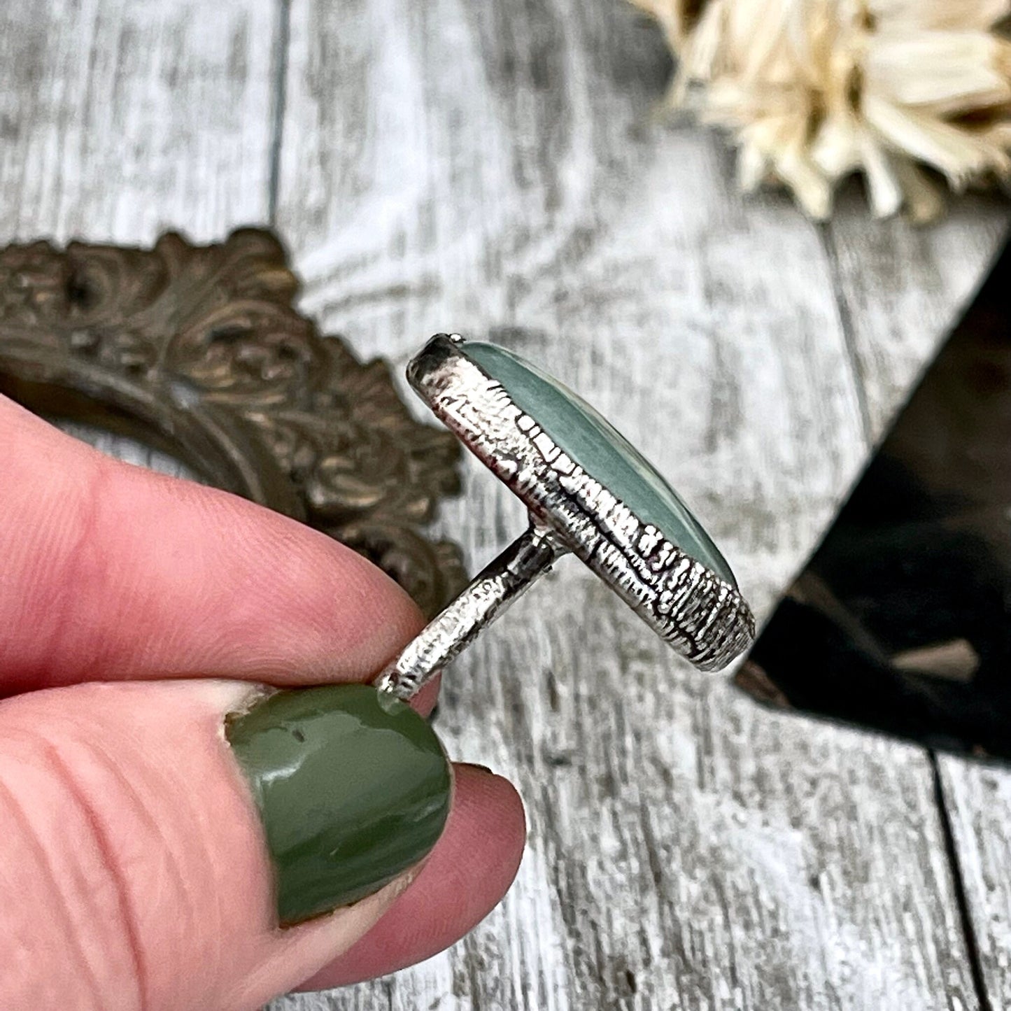 Green Aventurine Ring in Fine Silver Size 6 7 8 9 10/ Large Crystal Ring - Green Stone Ring - Silver Crystal Ring - Bohemian Jewelry