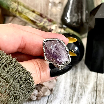 Raw Amethyst Purple Crystal Ring in Fine Silver Medium Size 5 6 7 8 9 // February Birthstone Jewelry / Boho Festival Jewelry Gemstone Ring