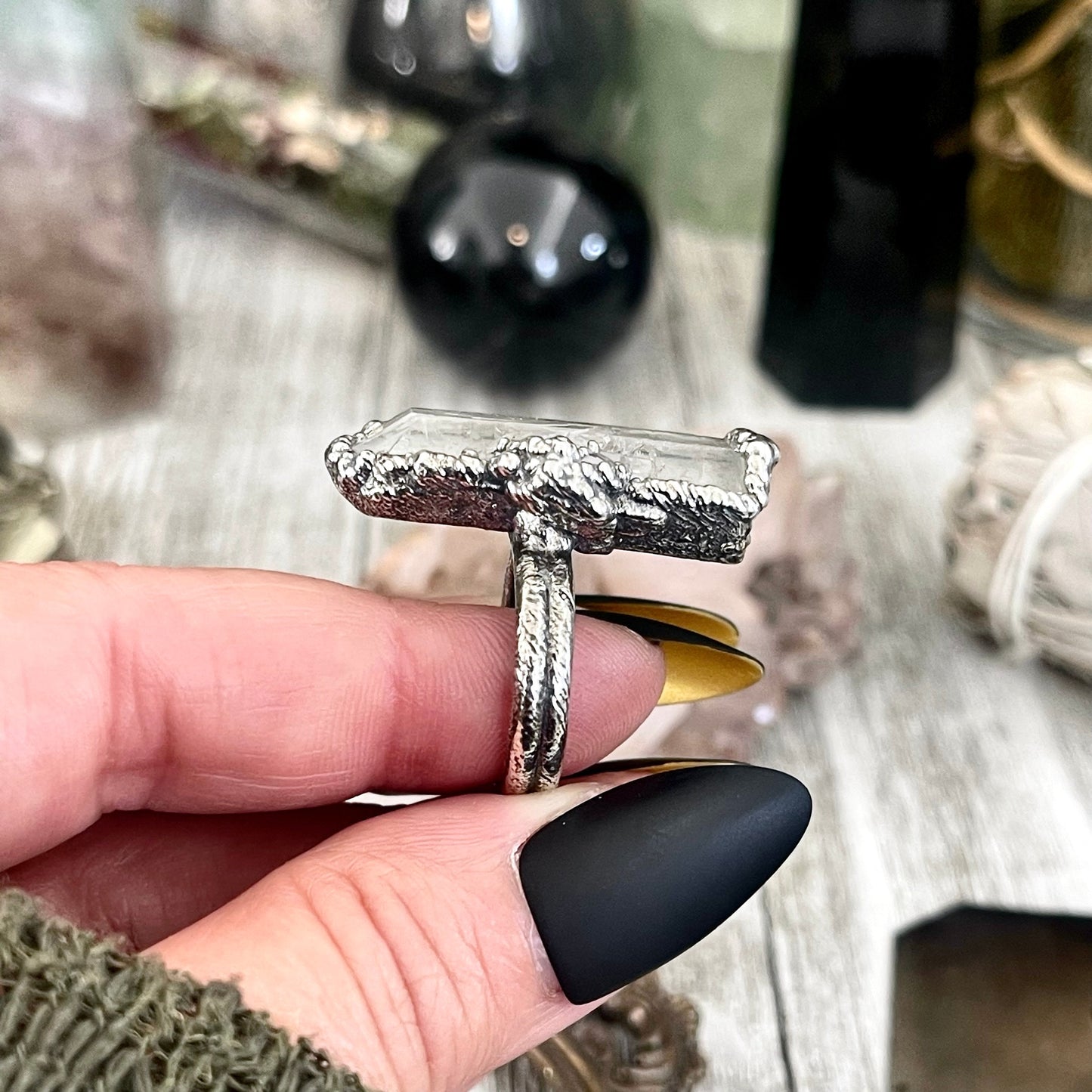 Raw Clear Quartz Crystal Point Ring Set in Fine Silver Size 5 6 7 8 9 / Foxlark Collection - One of a Kind