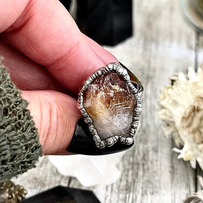 Dainty Raw Citrine Crystal Ring in Fine Silver Size 5 6 7 8 9 / / Crystal Jewelry December Birthstone Jewelry Yellow Gemstone Boho Jewelry