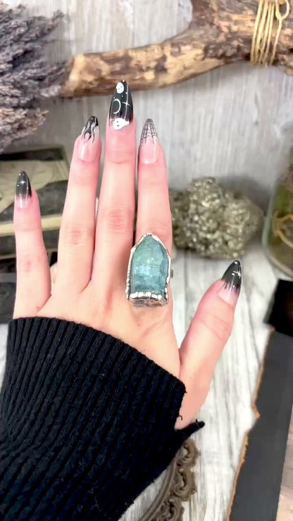 Aqua Aura Quartz Crystal Ring Set in Fine Silver Size 7.5 / Foxlark Collection - One of a Kind