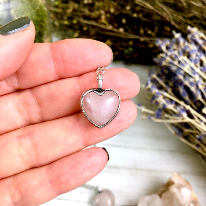 Bridesmaid Gift, Crystal heart, Crystal Necklace, Crystal Necklaces, Etsy ID: 739789896, FOXLARK- NECKLACES, Heart Necklace, Heart Pendant, Jewelry, Necklaces, Pink Crystal, Pink Crystal Heart, Pink Stone Necklace, Rose Quartz HeaRT, Rose Quartz Necklace,