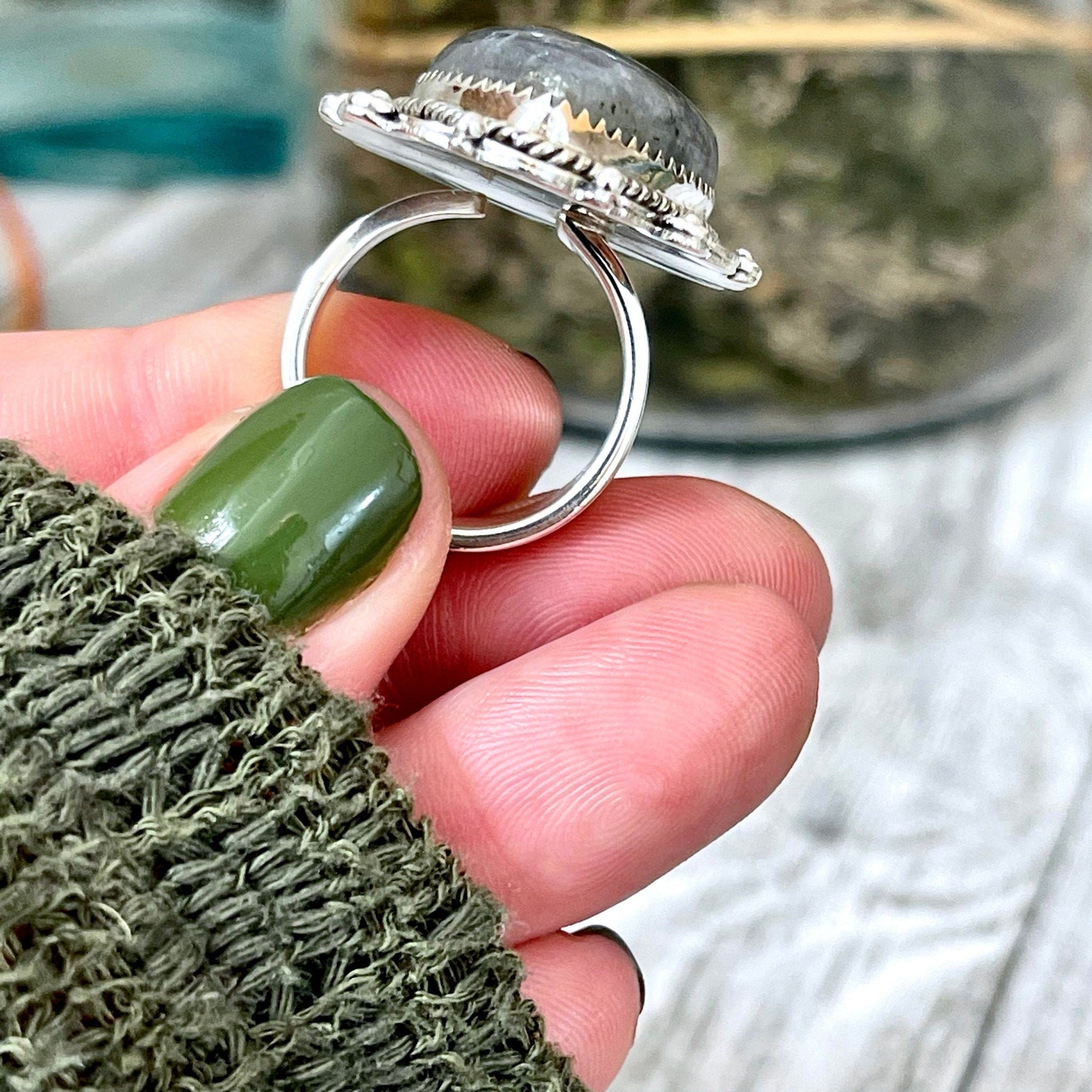 Labradorite Heart Crystal Statement Ring in Sterling Silver 925 - Adjustable to Size 6 7 8 9 - Designed by FOXLARK Collection.